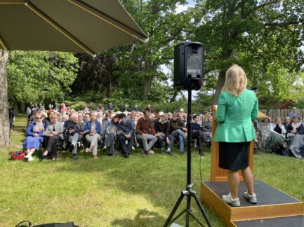 50B358CF-DEB0-481C-8DA4-06041B080141